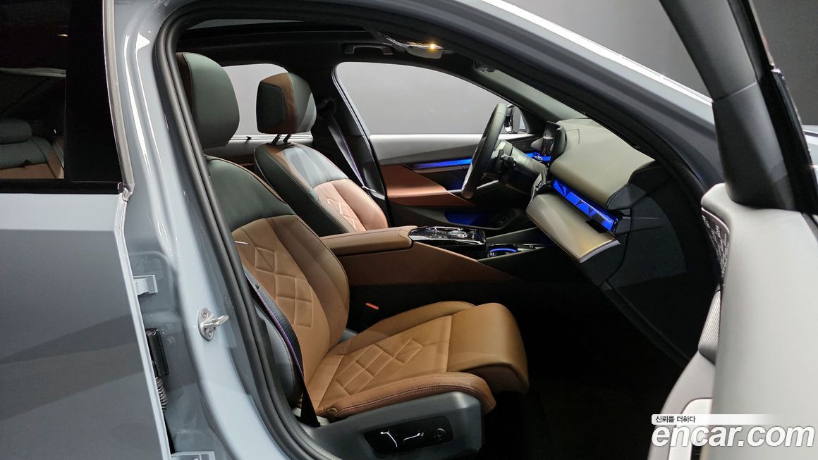 BMW 5-Series 2026