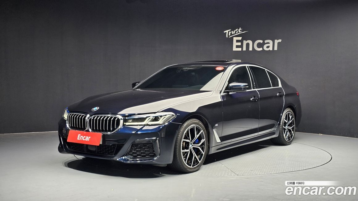 BMW 5-Series 2023