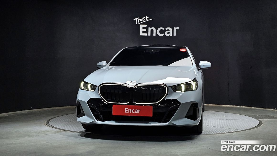 BMW 5-Series 2026