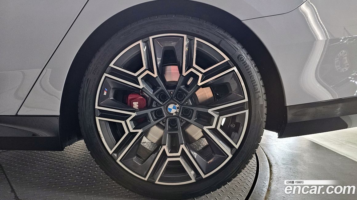 BMW 5-Series 2026