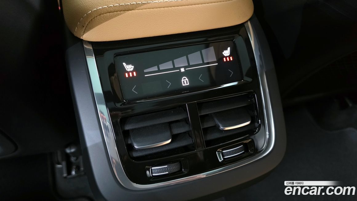 Volvo XC60 2024