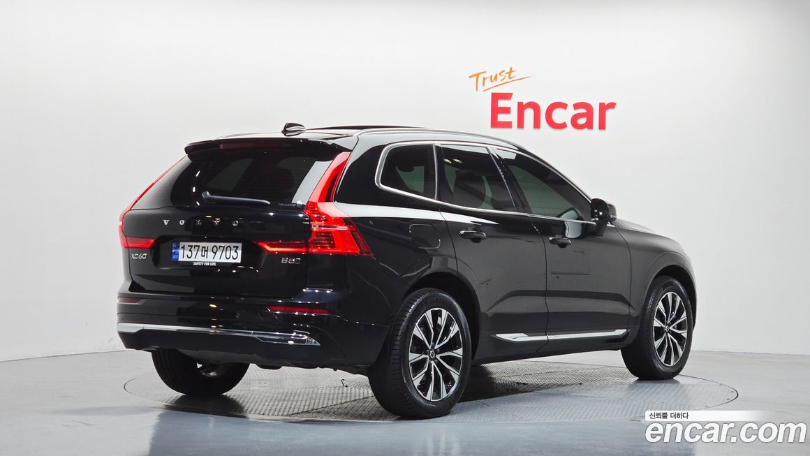 Volvo XC60 2024