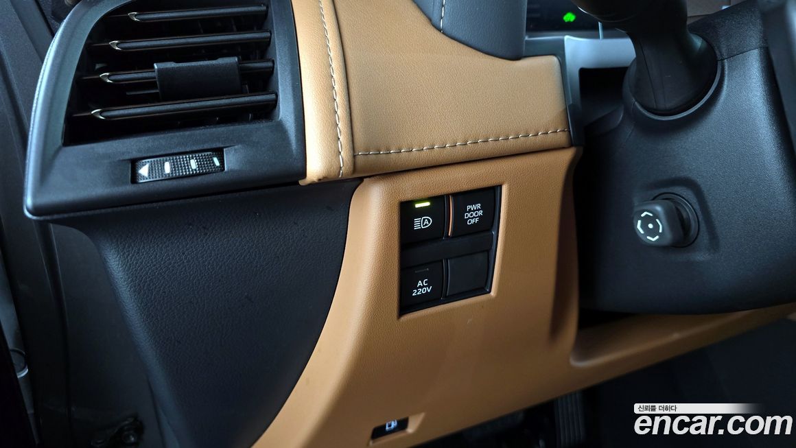 Toyota Alphard 2024