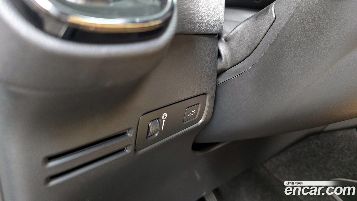 Volvo XC40 2021