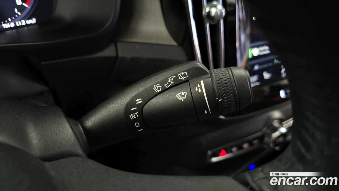 Volvo XC40 2021