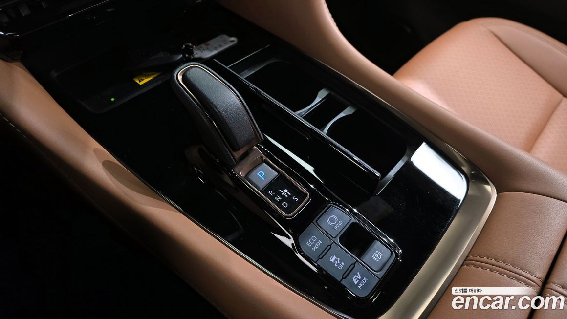 Toyota Alphard 2024