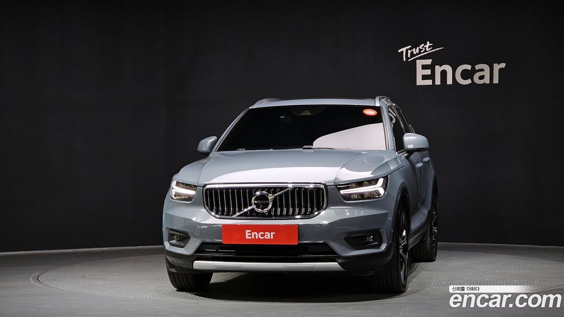 Volvo XC40 2021