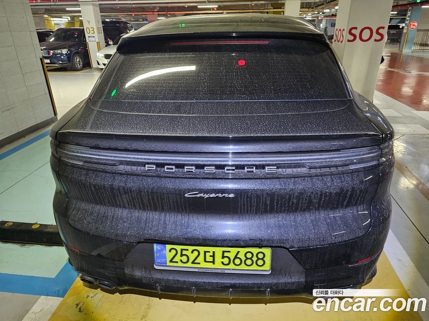 Porsche Cayenne 2024