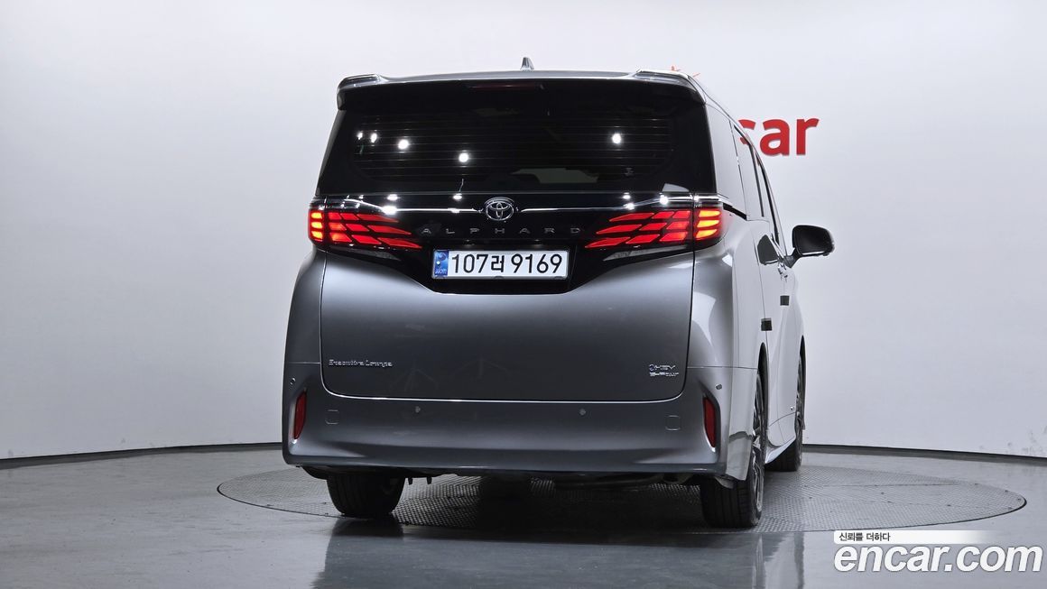 Toyota Alphard 2024