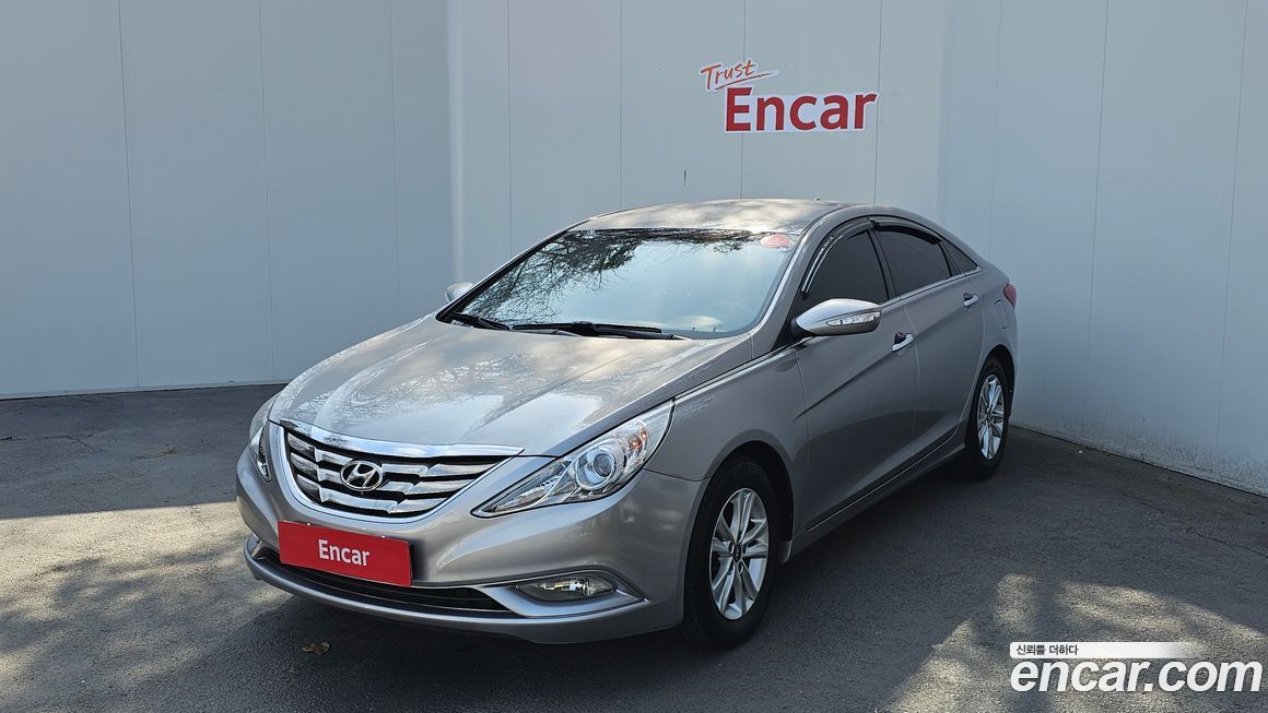 Hyundai Sonata 2011