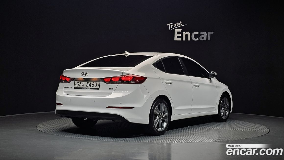 Hyundai AVANTE 2017