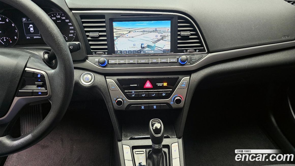 Hyundai AVANTE 2017