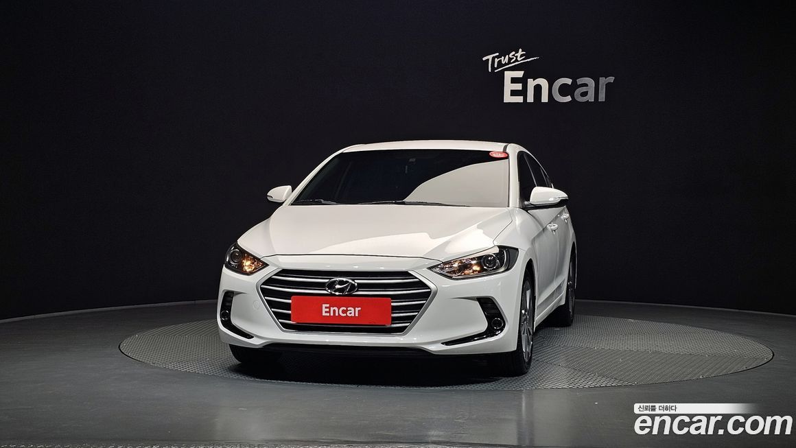 Hyundai AVANTE 2017