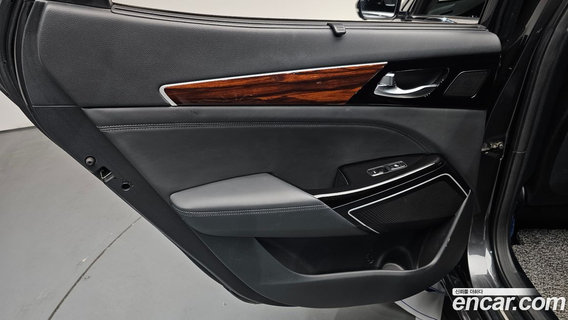 Kia K7 2016