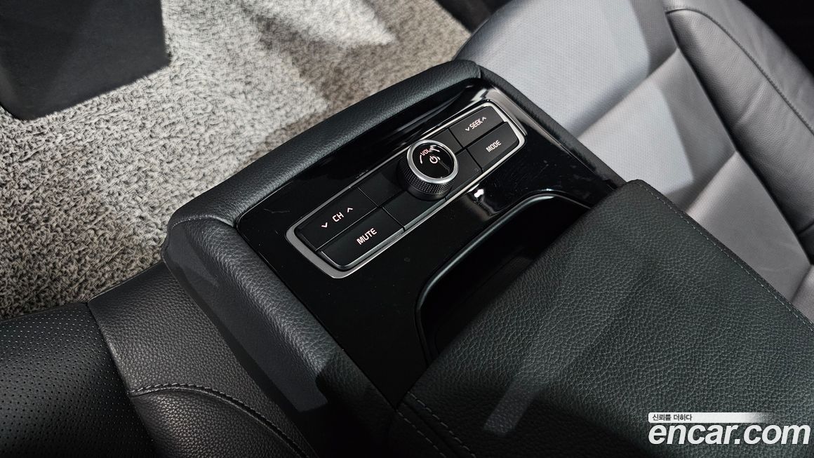 Kia K7 2016