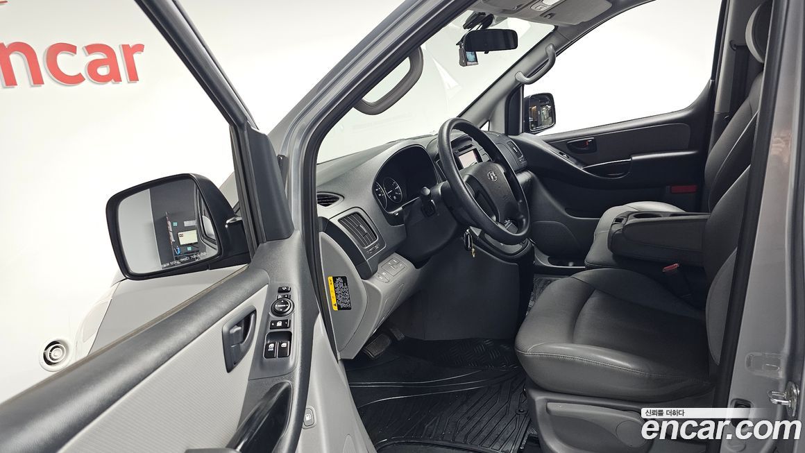 Hyundai Starex 2018