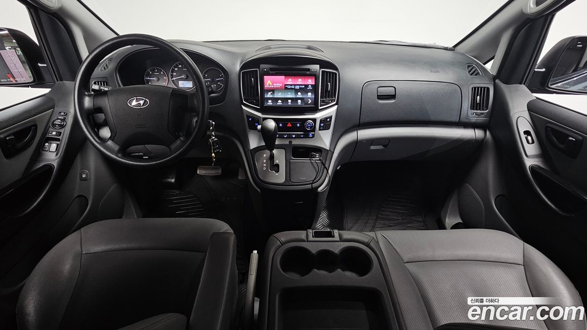 Hyundai Starex 2018