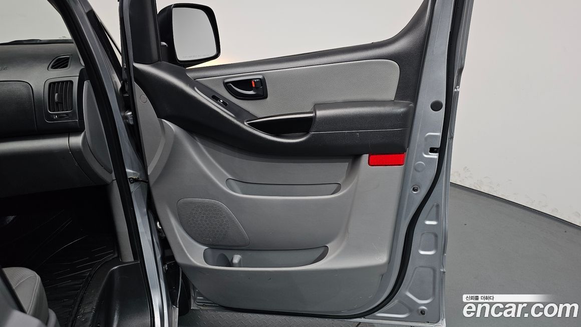 Hyundai Starex 2018