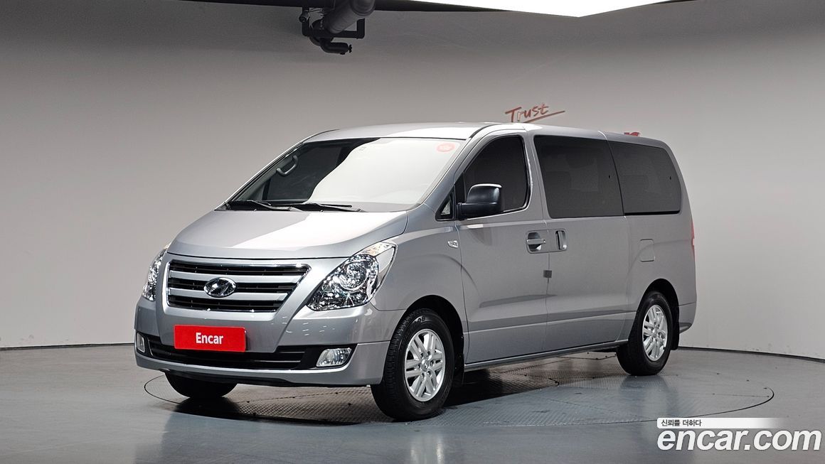 Hyundai Starex 2018