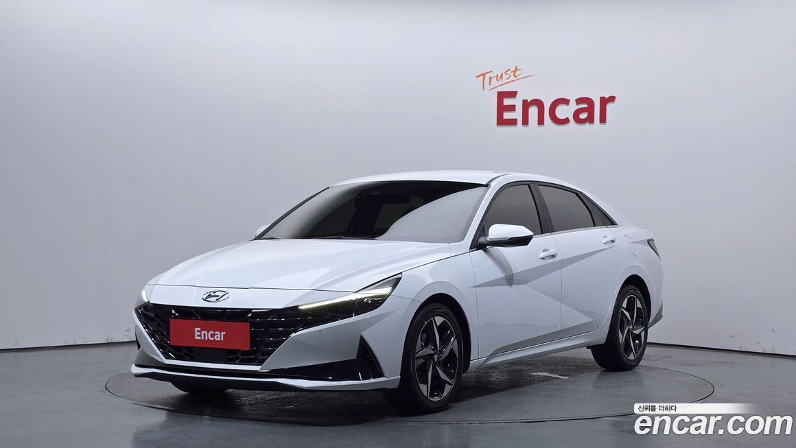 Hyundai AVANTE 2021