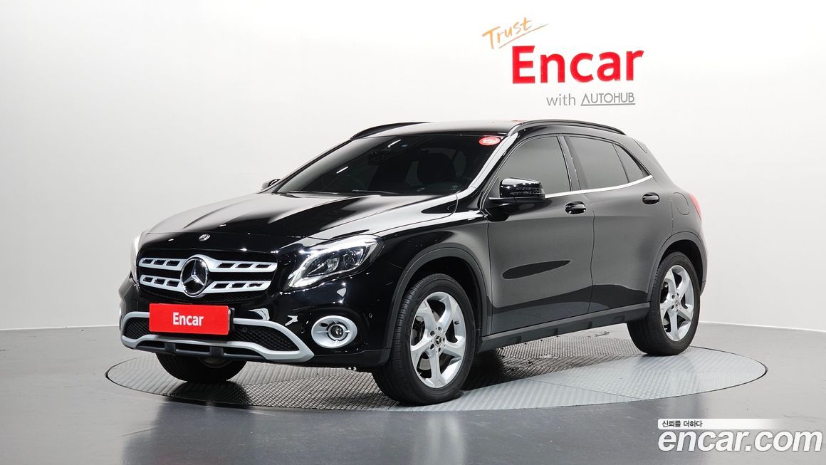 Mercedes-Benz GLA-Class 2019