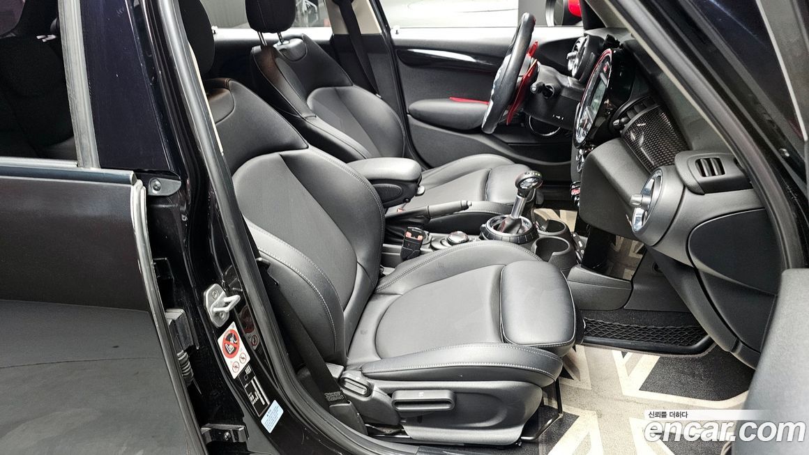 Mini Cooper 2018