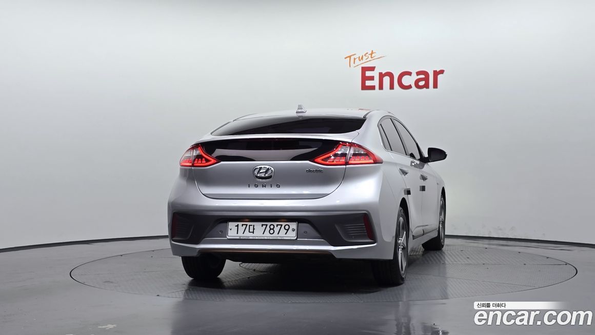 Hyundai Ioniq 2017