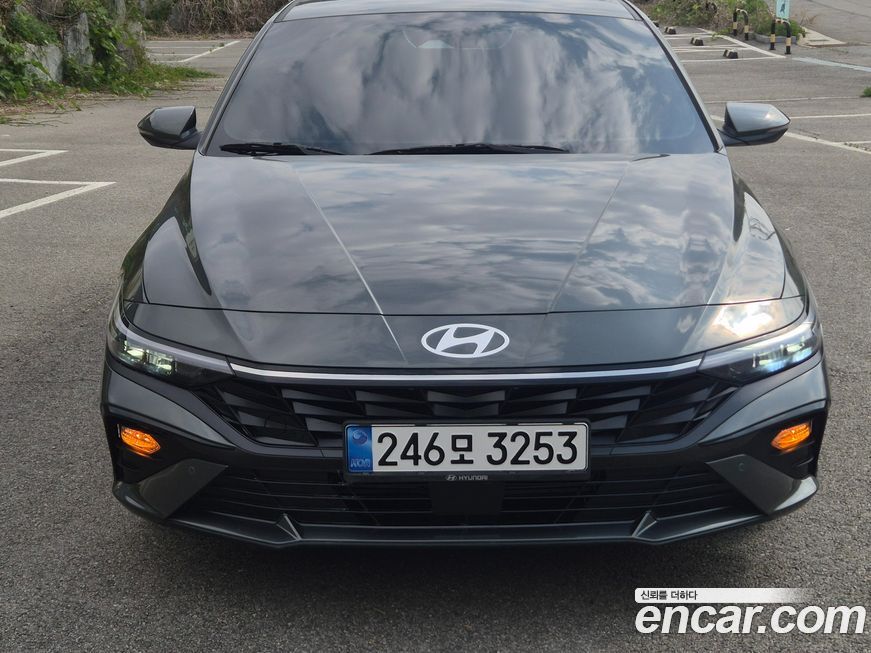 Hyundai AVANTE 2024
