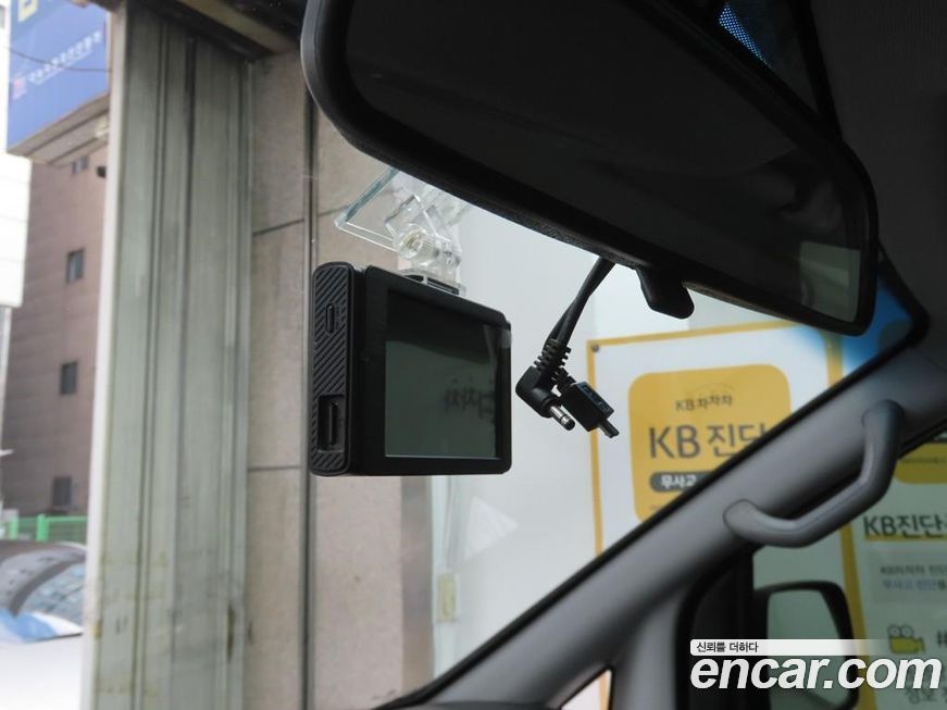 Hyundai Starex 2021