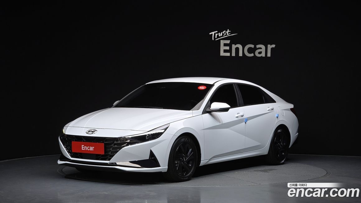 Hyundai AVANTE 2022