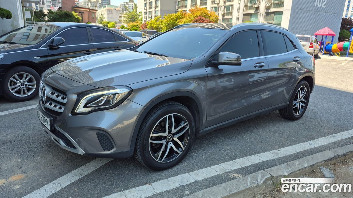 Mercedes-Benz GLA-Class 2018