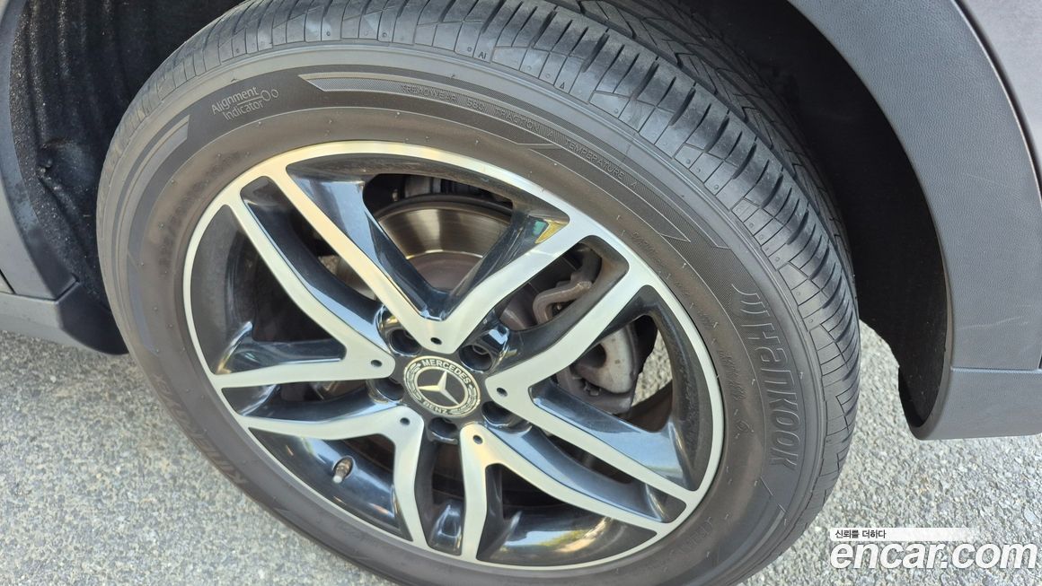 Mercedes-Benz GLA-Class 2018