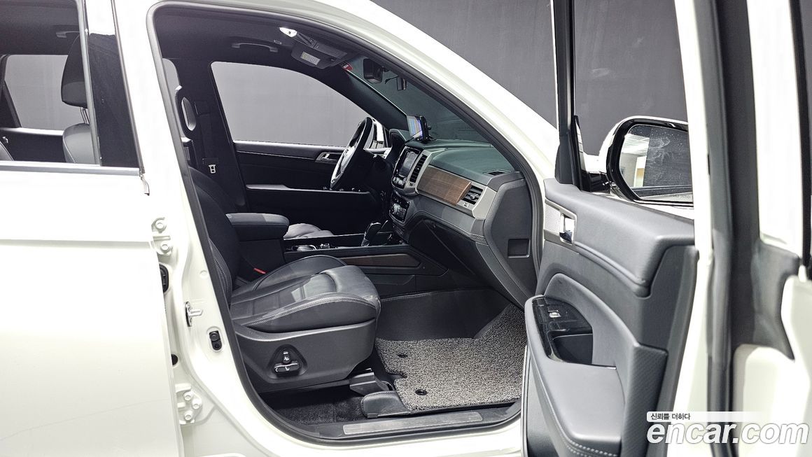 KG_Mobility_Ssangyong Rexton 2018