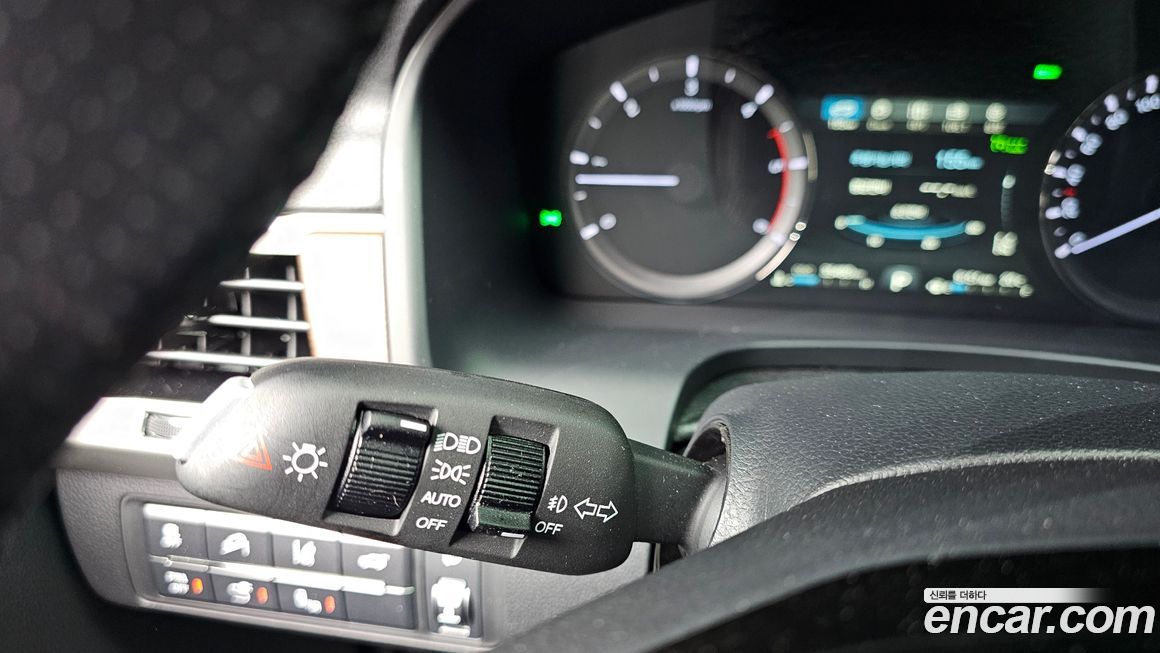 KG_Mobility_Ssangyong Rexton 2018