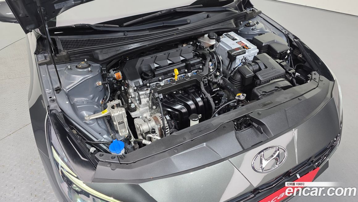 Hyundai AVANTE 2021