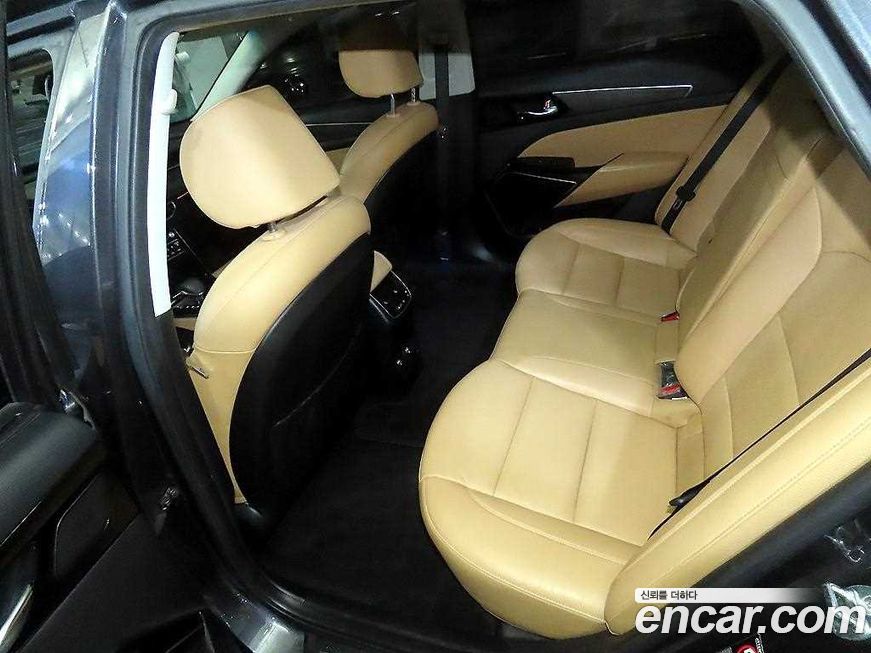 Kia K7 2020