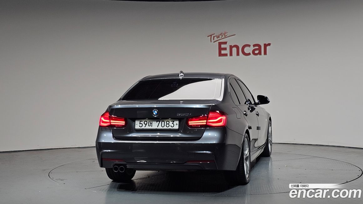 BMW 3-Series 2018