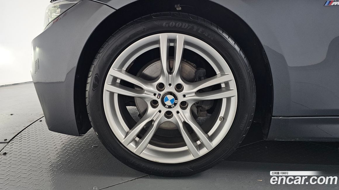BMW 3-Series 2018