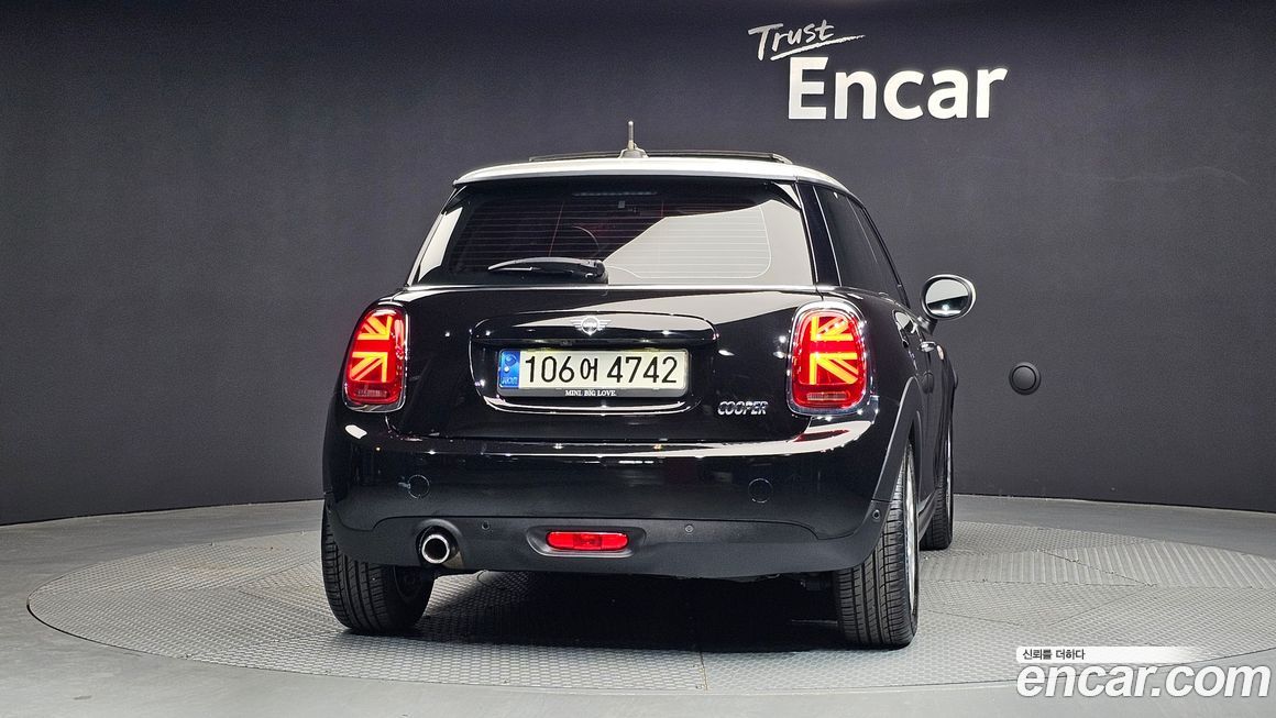 Mini Cooper 2021