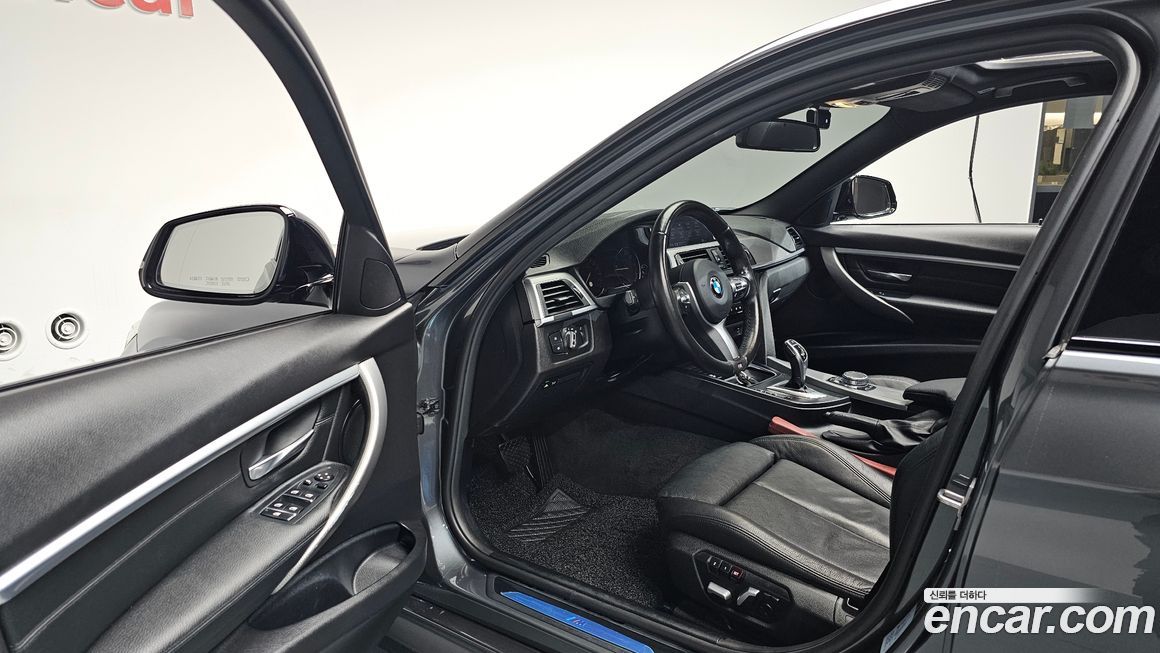 BMW 3-Series 2018