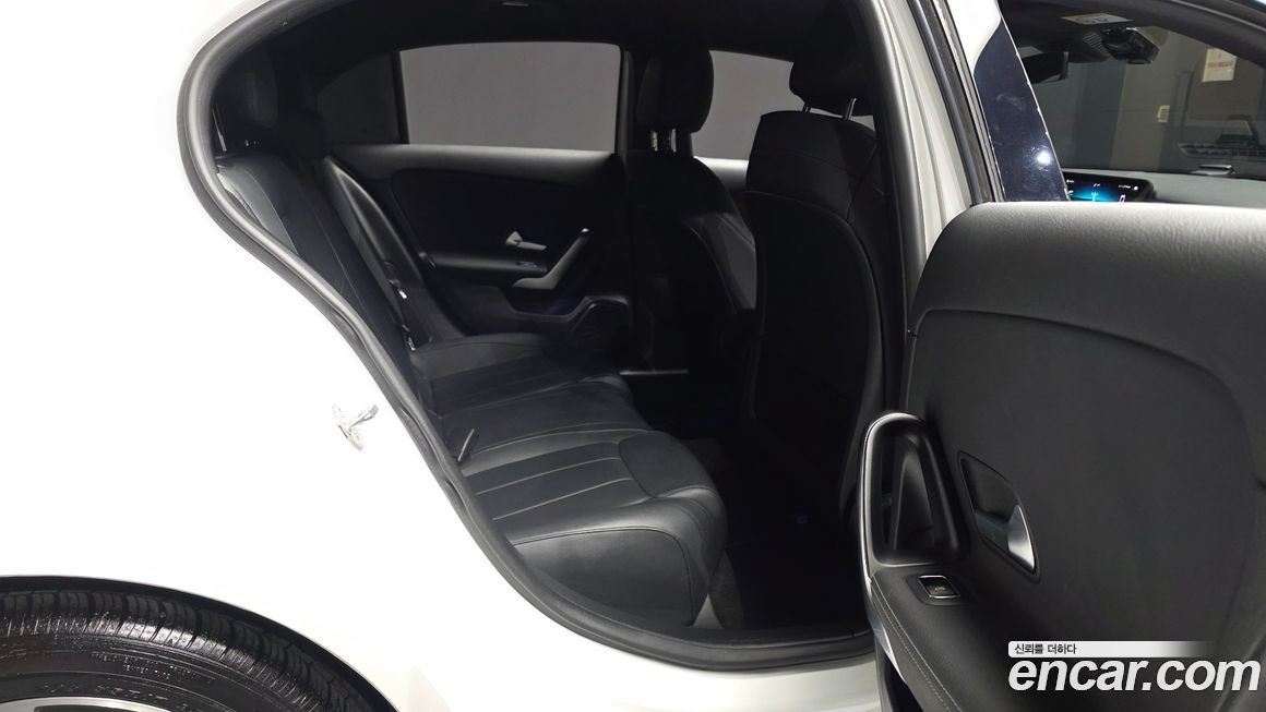 Mercedes-Benz A-Class 2021