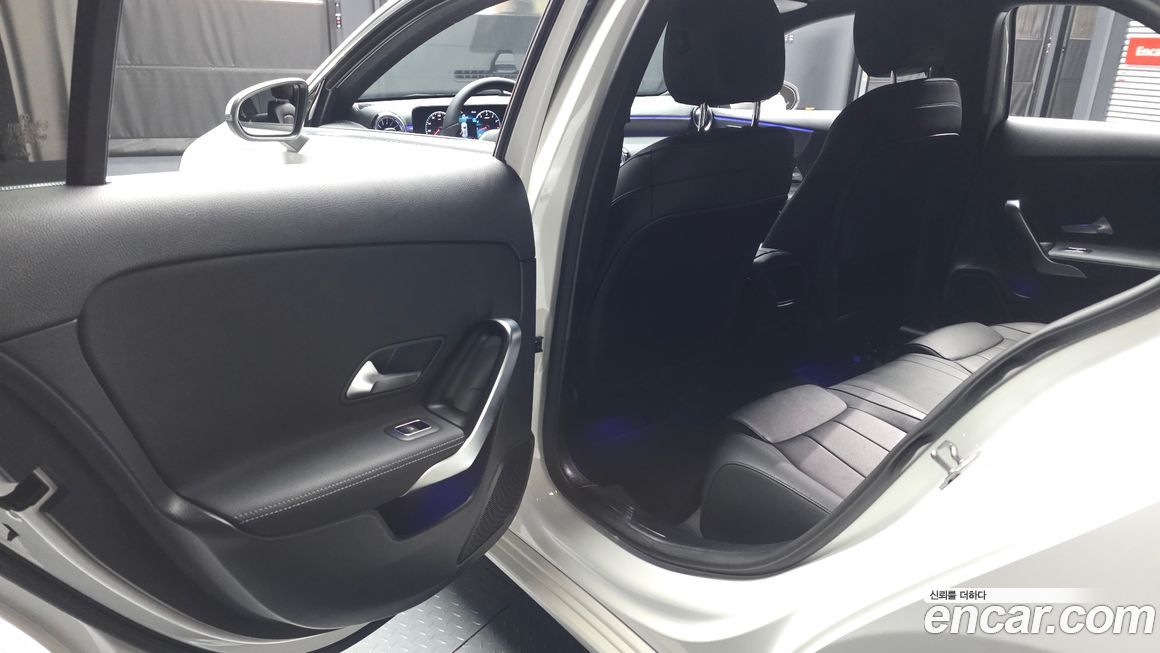 Mercedes-Benz A-Class 2021