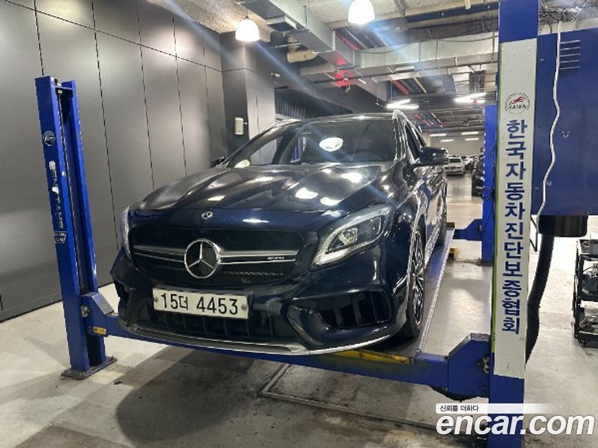 Mercedes-Benz GLA-Class 2019