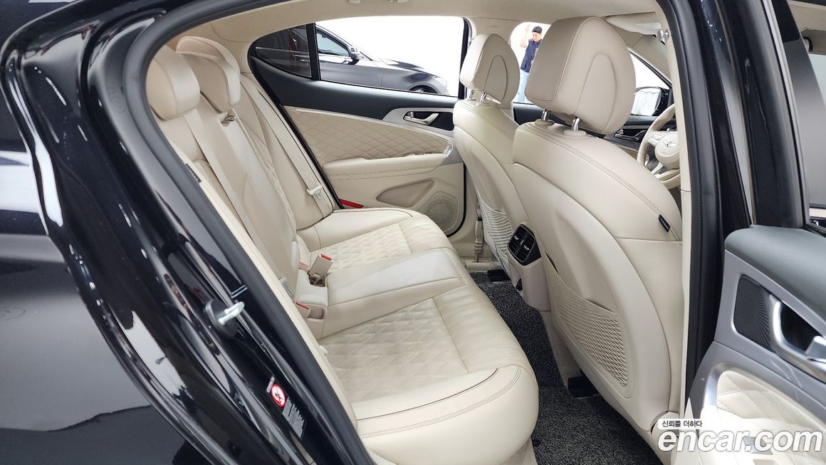 Genesis G70 2020