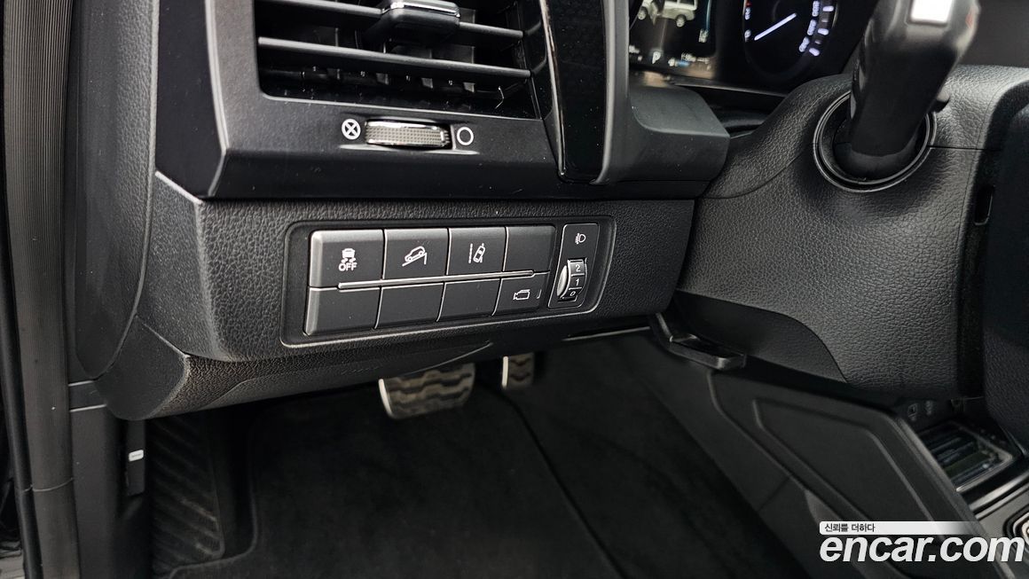 KG_Mobility_Ssangyong Rexton 2021