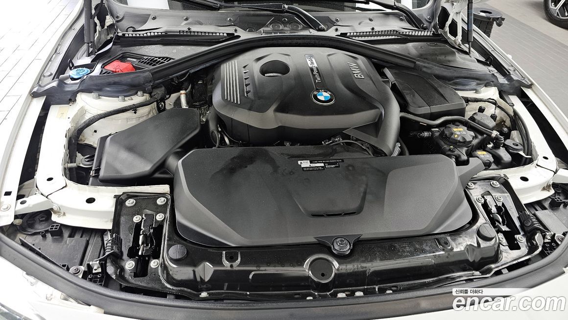 BMW 3-Series 2018
