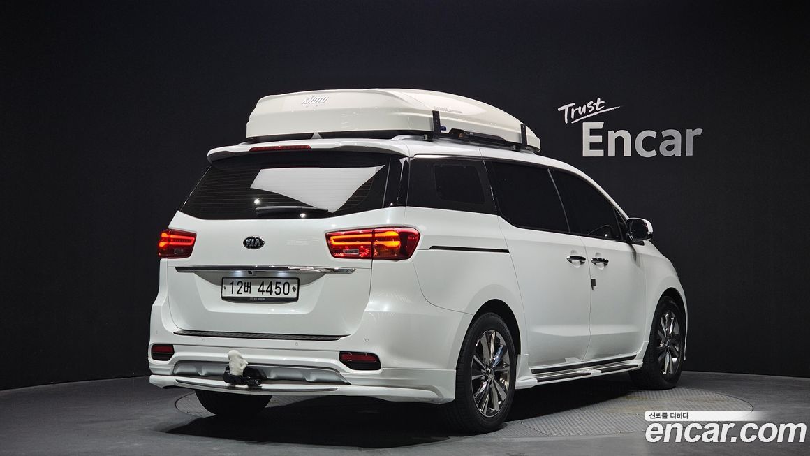 Kia Canival 2019
