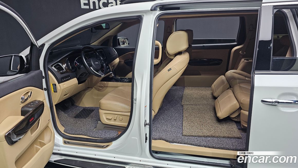 Kia Canival 2019