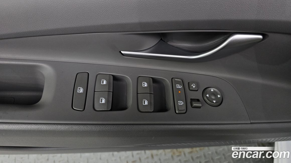 Hyundai AVANTE 2024