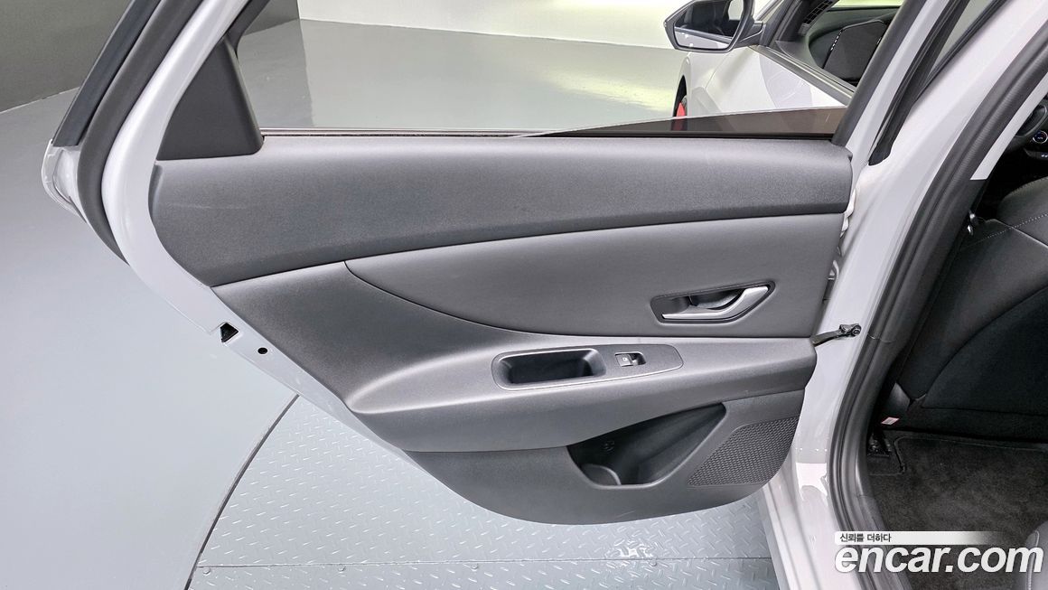 Hyundai AVANTE 2026